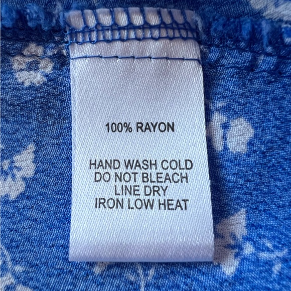 Maretta Blue and White Floral Print Wrap Midi Dress - Picture 15 of 16